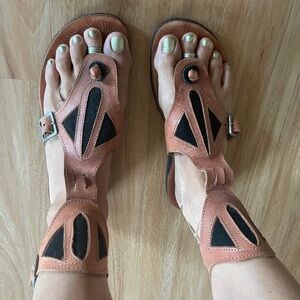 Unique Sustainable Leather Ssndals 9